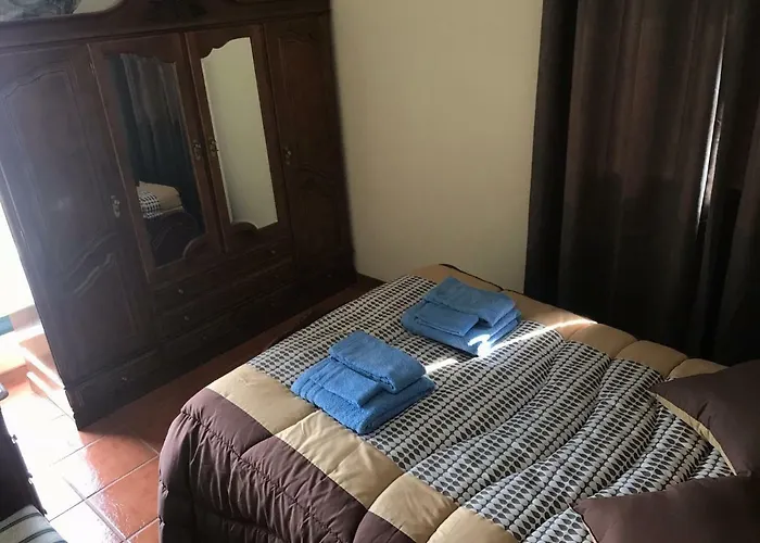 Douro Vineyards And Mountains * Urgueira (Porto)